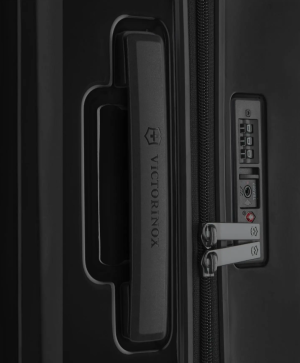 Куфар Victorinox Airox Medium Hardside Case